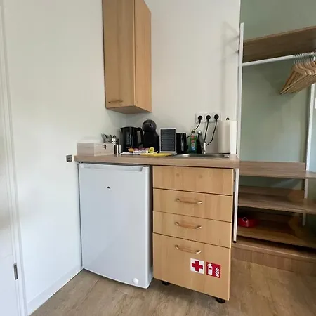 Offline - Moderne Apartments In Eichwalde Fuer Bis Zu 12 Personen Apartment *