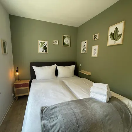 Offline - Moderne Apartments In Eichwalde Fuer Bis Zu 12 Personen Eichwalde